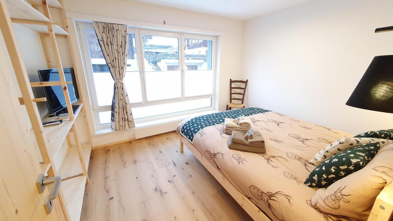Yeti Lodge Tujetsch Bagian luar foto